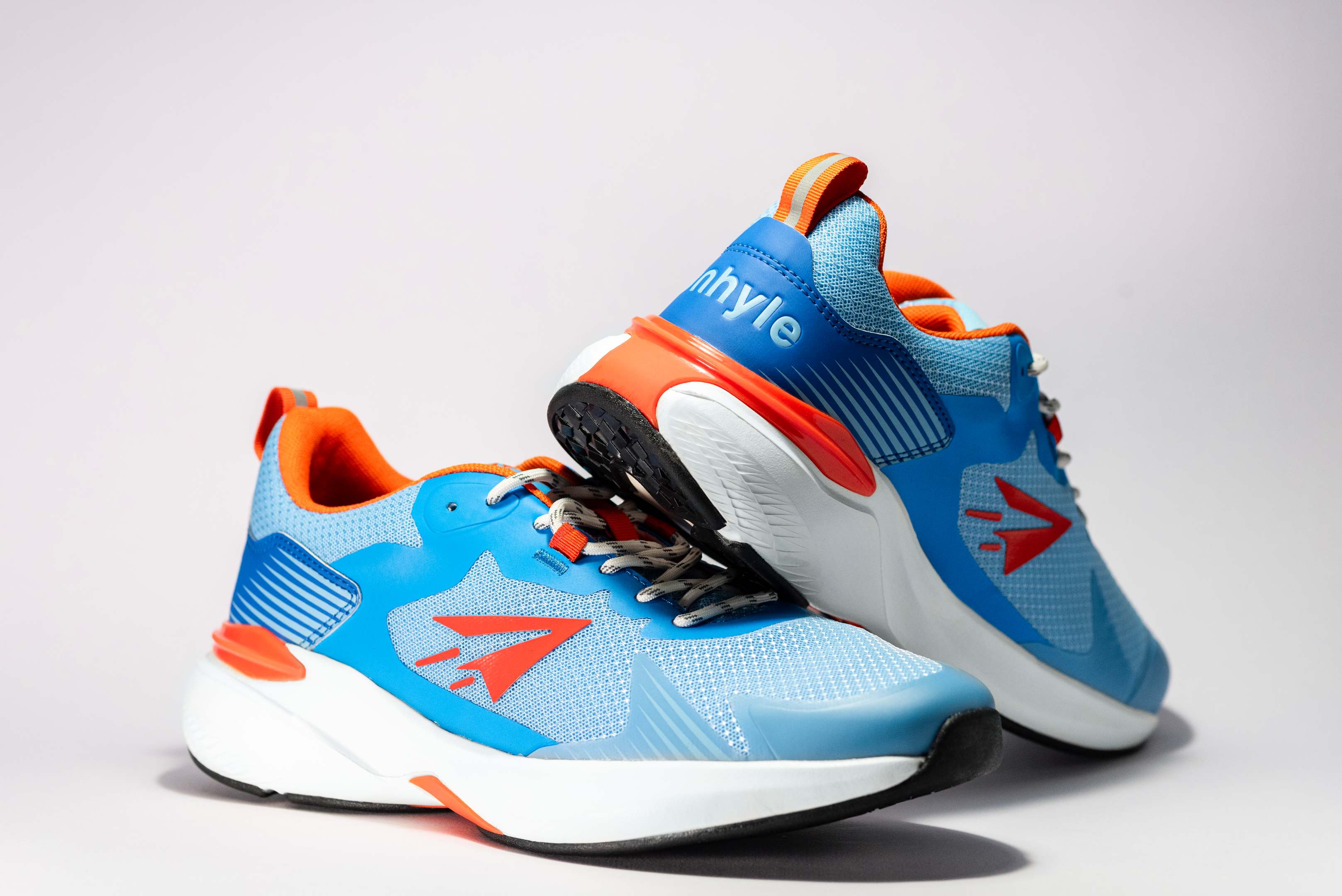 Sports shoes running shoes sales